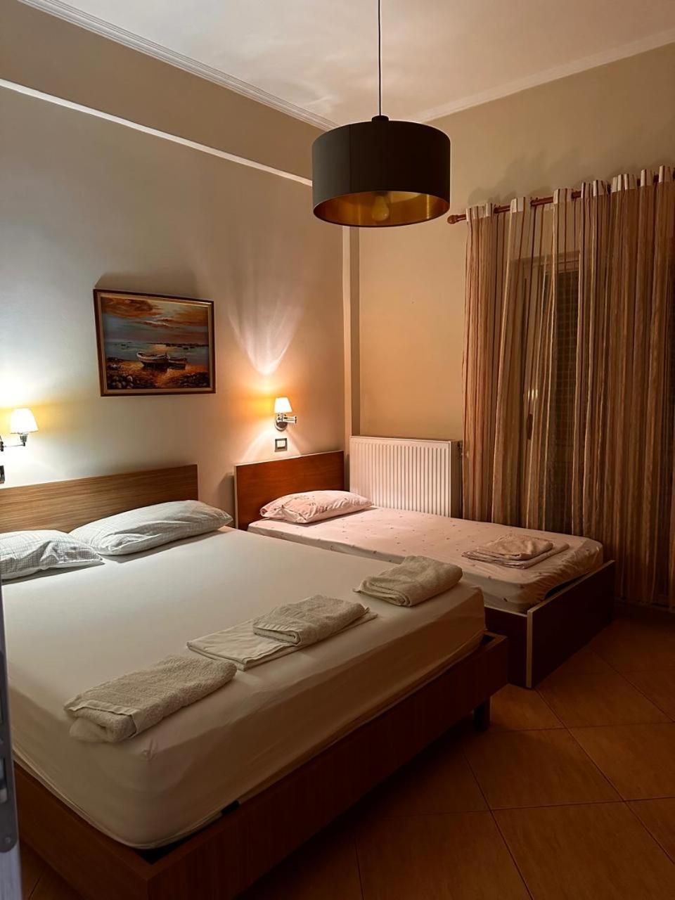 Vila Violeta 1 Vlorë エクステリア 写真